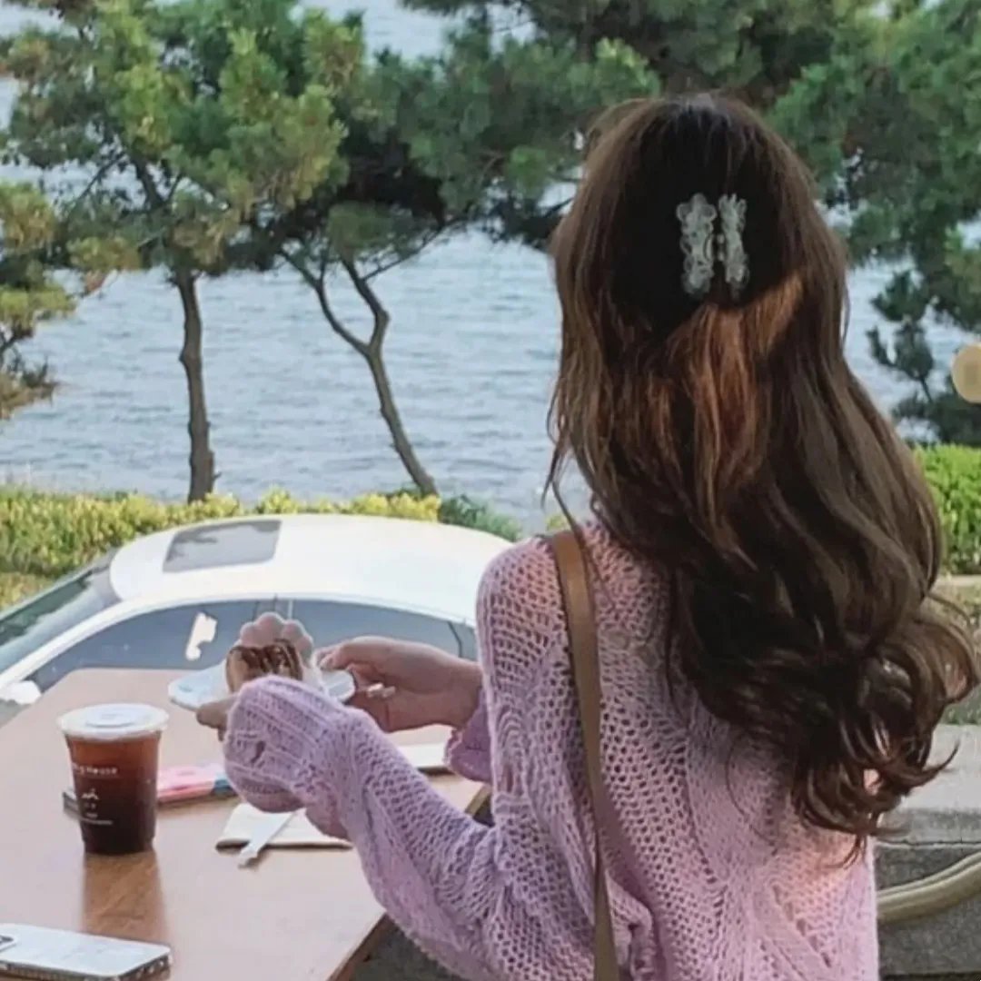 森林中的餐厅